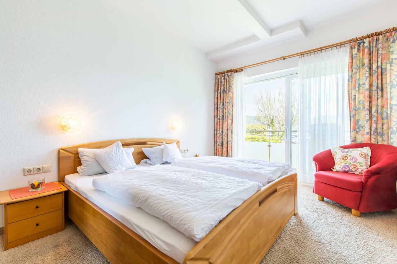 Hotel Pension Cafe Hasler Bodman-Ludwigshafen Exterior foto